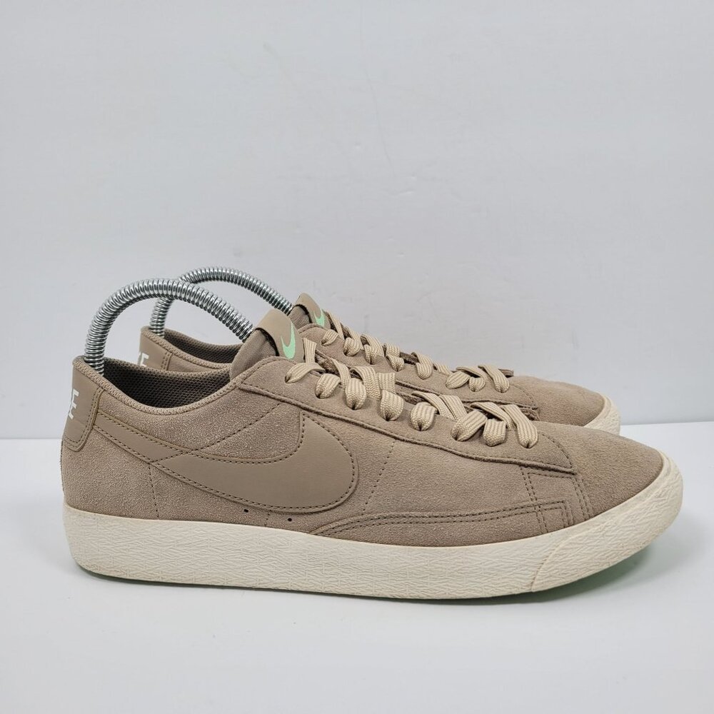Nike Blazer Low Khaki Suede Men's Sneakers US Size 9 SAMPLE